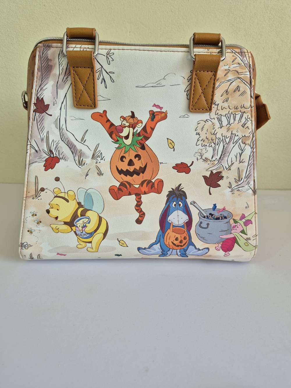 Loungefly Tan Winnie the Pooh Halloween Crossbody Satchel - Picture 2 of 7